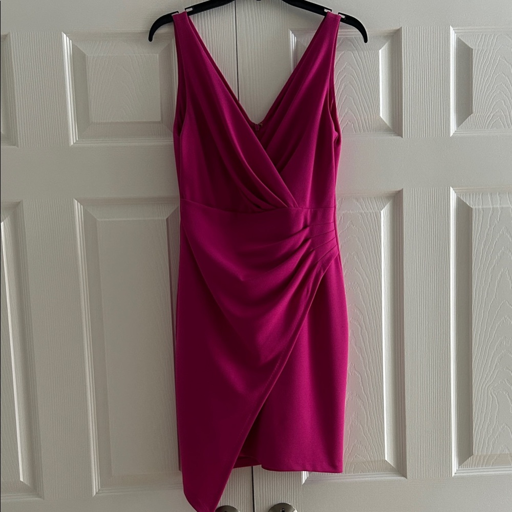 Elegant Pink Sleeveless Dress